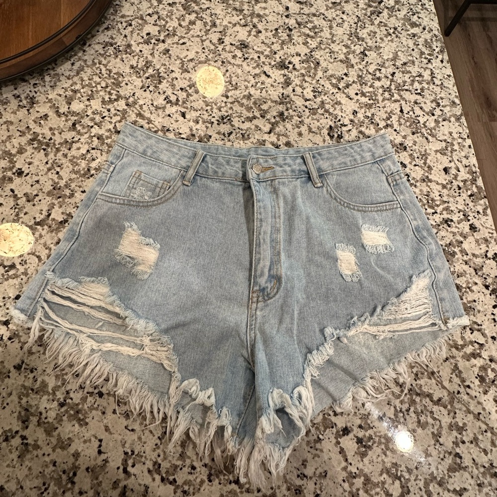 JEAN SHORTS!! 🩳 💙✨